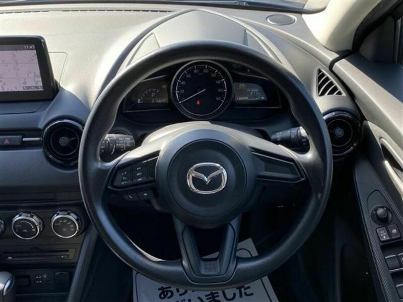 MAZDA2-15