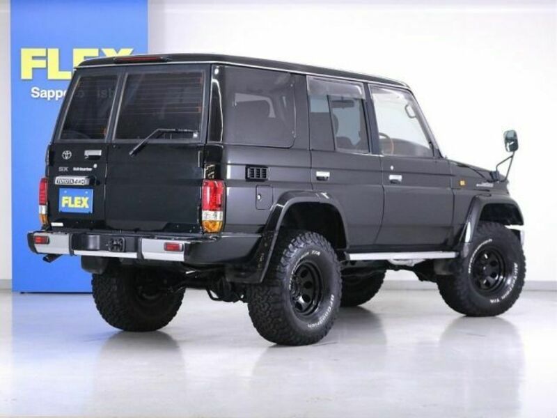 LAND CRUISER PRADO-2