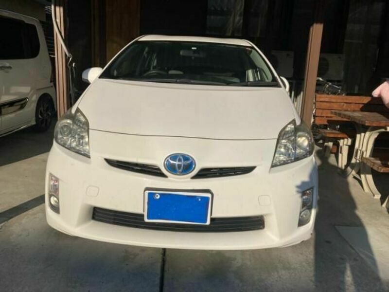 PRIUS-1