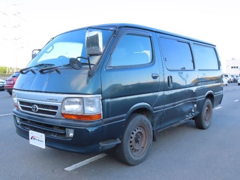 TOYOTA　HIACE VAN