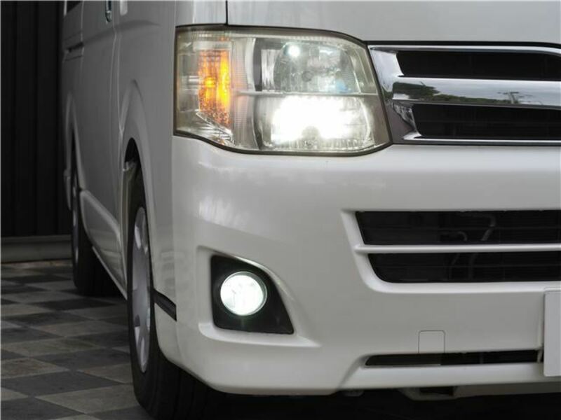 HIACE VAN-31