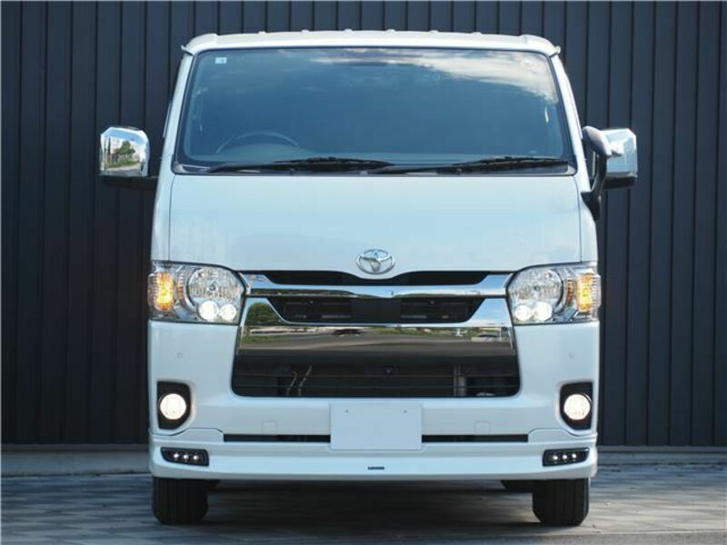 HIACE VAN-11