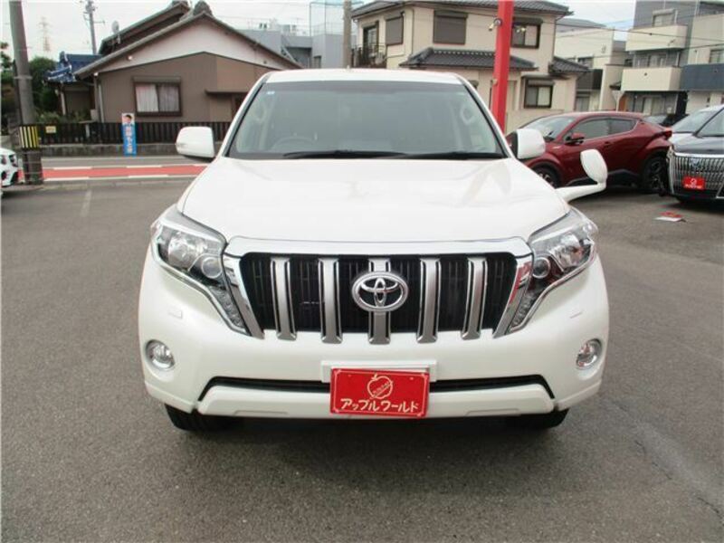 LAND CRUISER PRADO-1