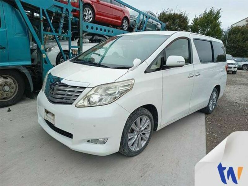 TOYOTA　VELLFIRE