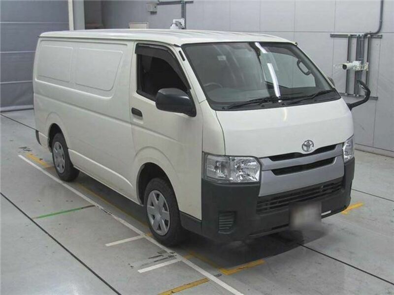 HIACE-4