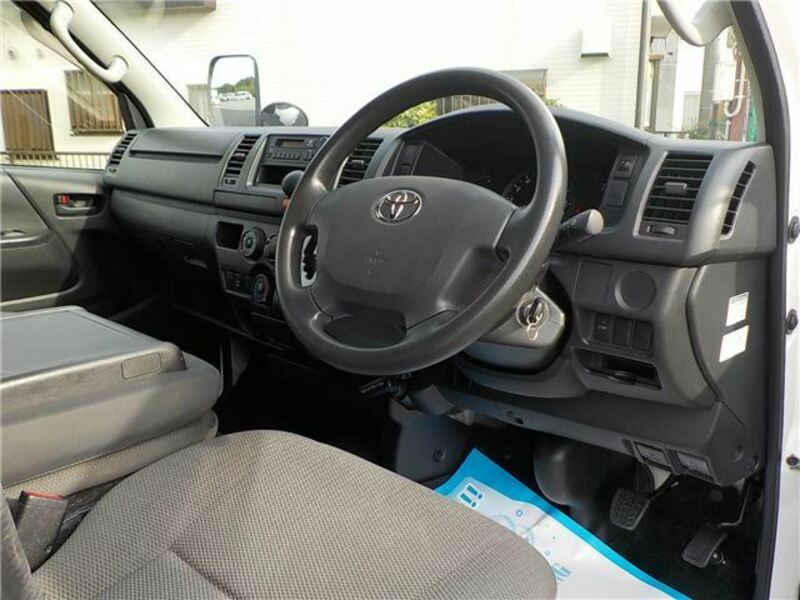 HIACE-7