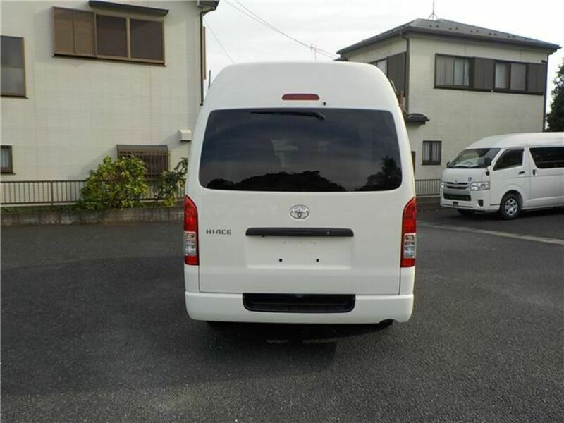 HIACE-19