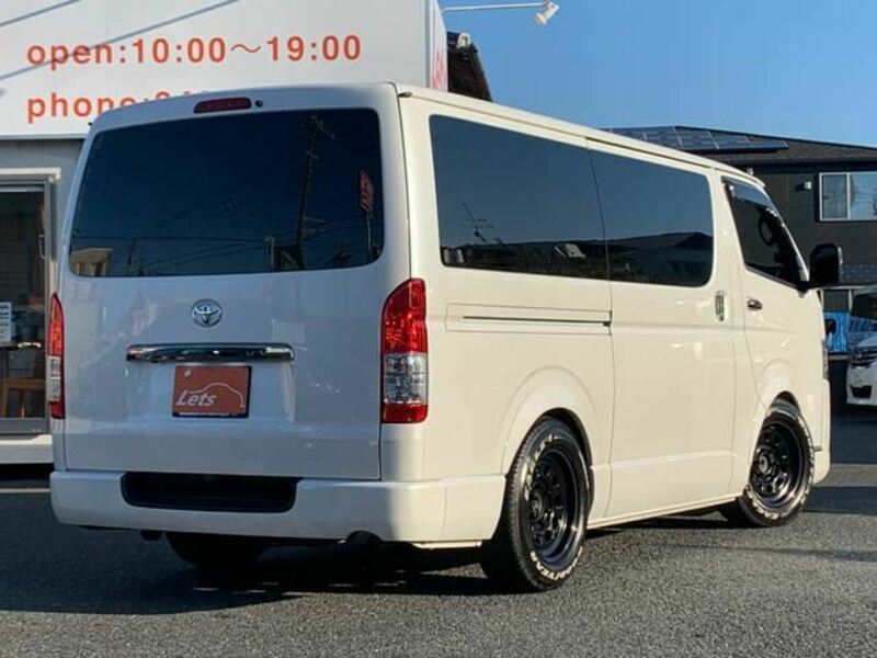 HIACE VAN-10