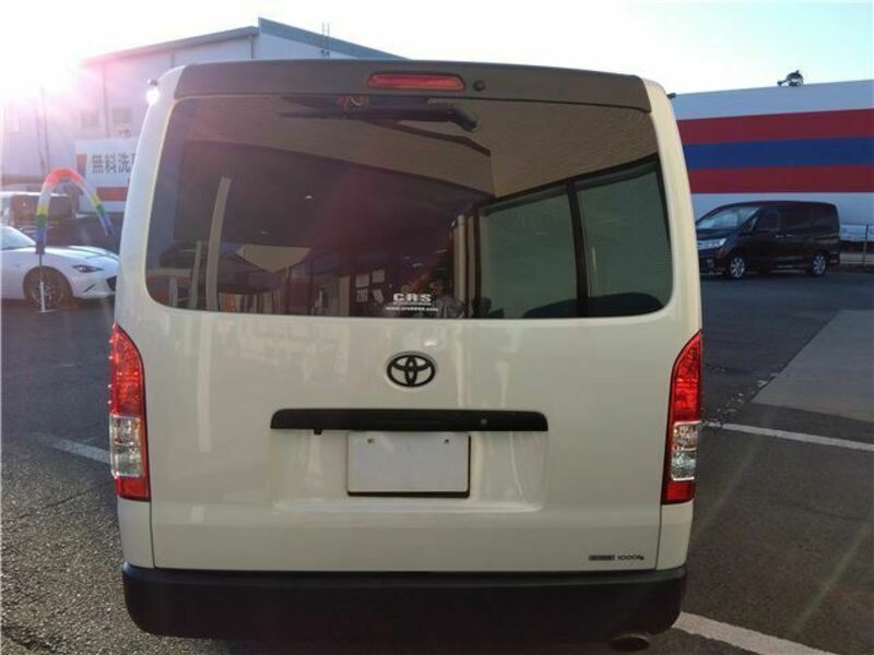 HIACE VAN-3