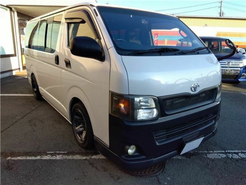 HIACE VAN-6