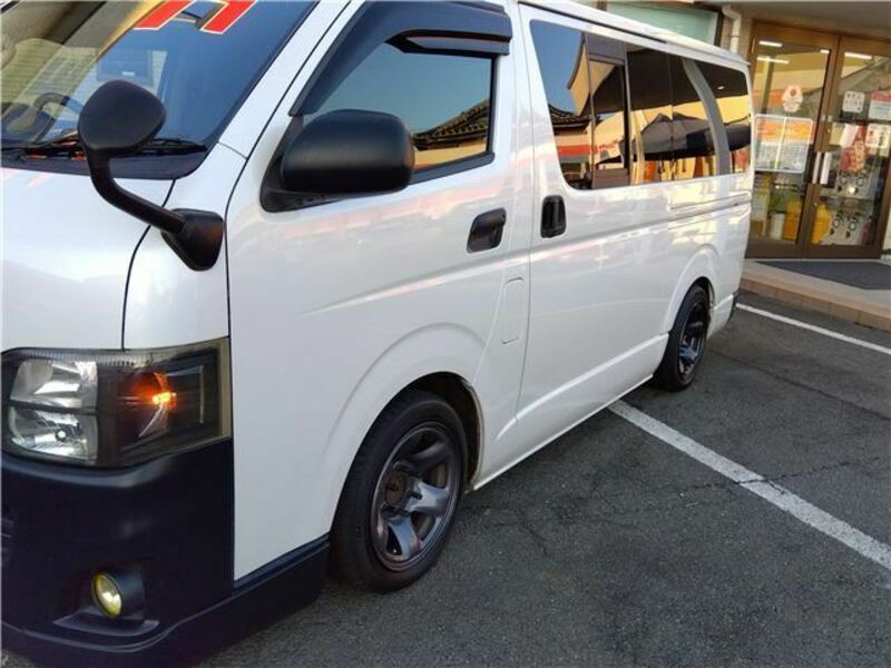 HIACE VAN-12