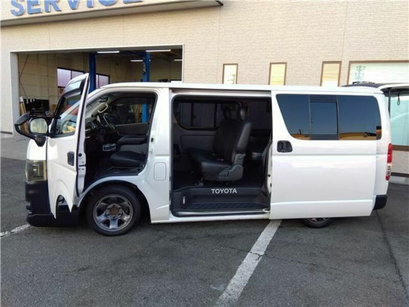 HIACE VAN-45