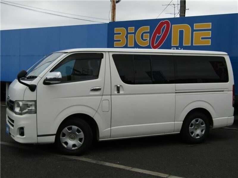 HIACE VAN-3