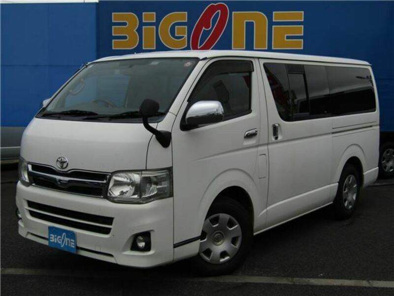 HIACE VAN-6