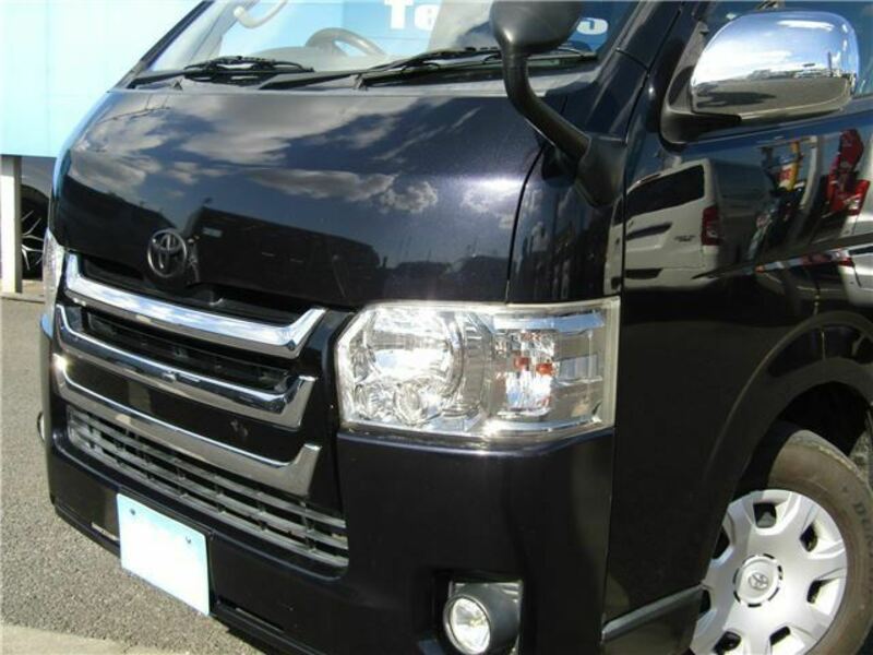 HIACE VAN-8