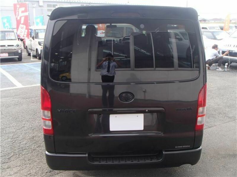 HIACE-6