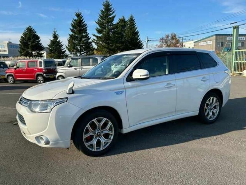 OUTLANDER PHEV-7