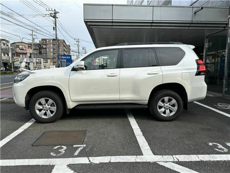 LAND CRUISER PRADO-26