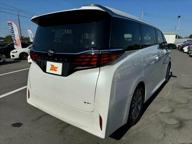 ALPHARD-14