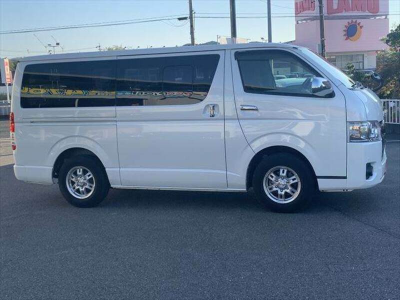 HIACE VAN-16