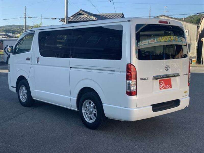 HIACE VAN-19