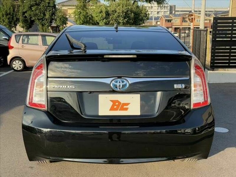 PRIUS-14