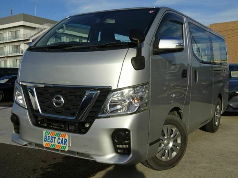 NISSAN　NV350 CARAVAN