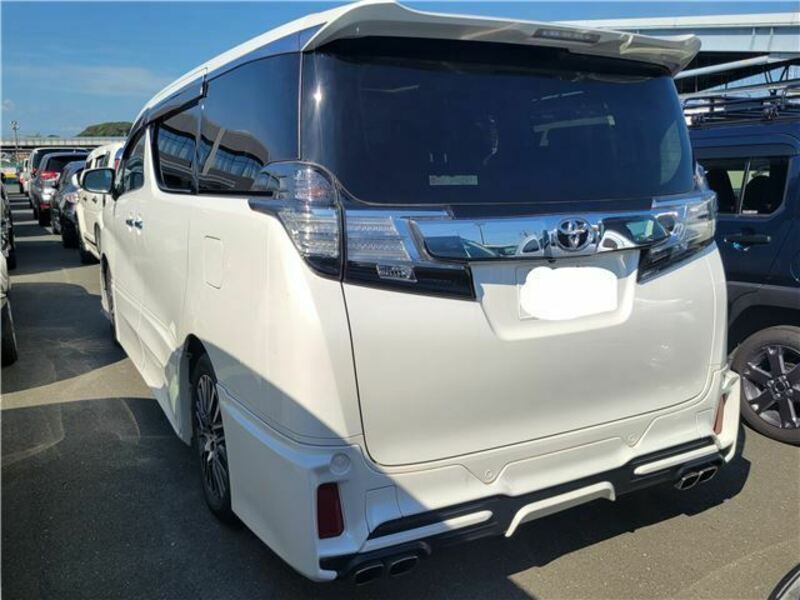 VELLFIRE-1