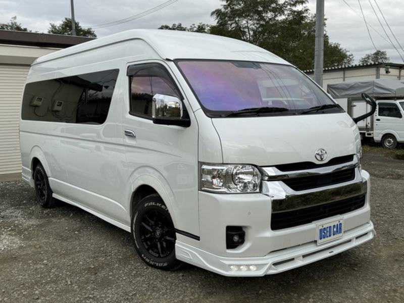 HIACE-1