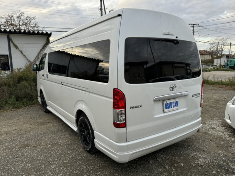 HIACE-5