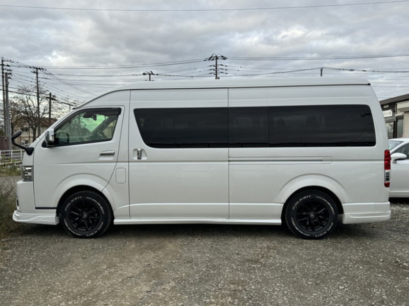 HIACE-4