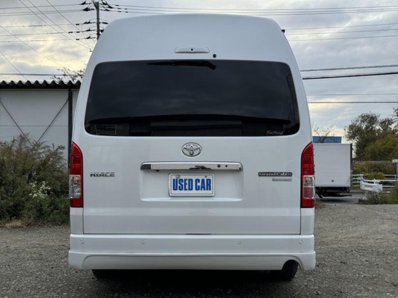 HIACE-6