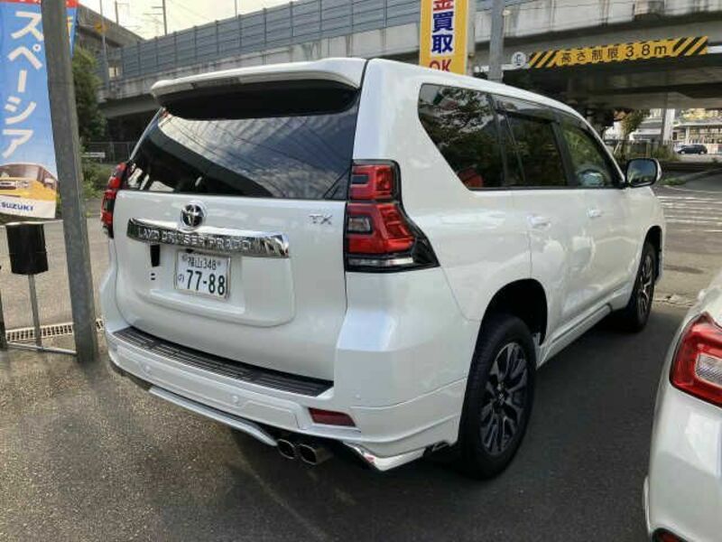 LAND CRUISER PRADO-6