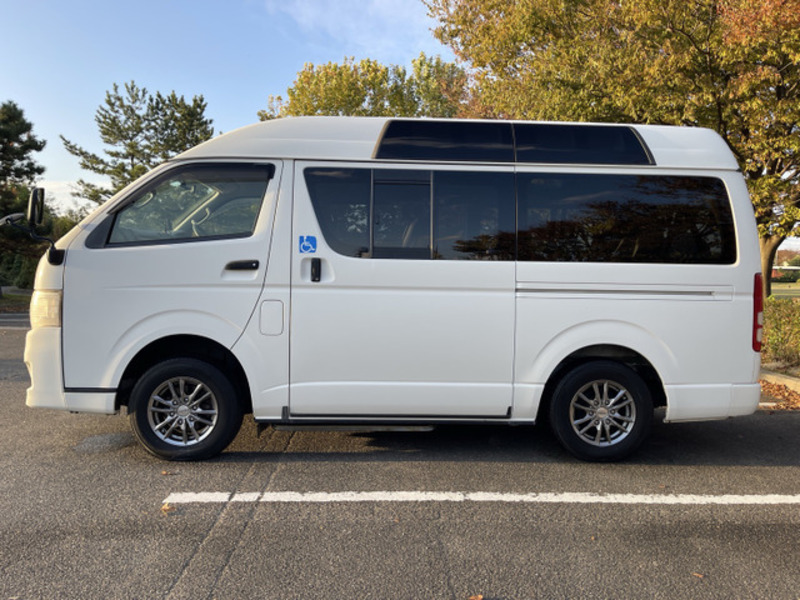 HIACE VAN-5