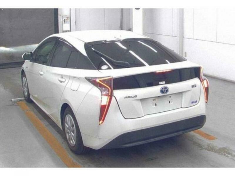 PRIUS-1