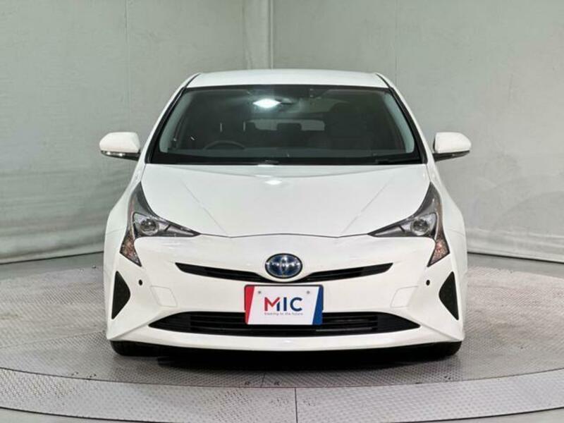 PRIUS-13