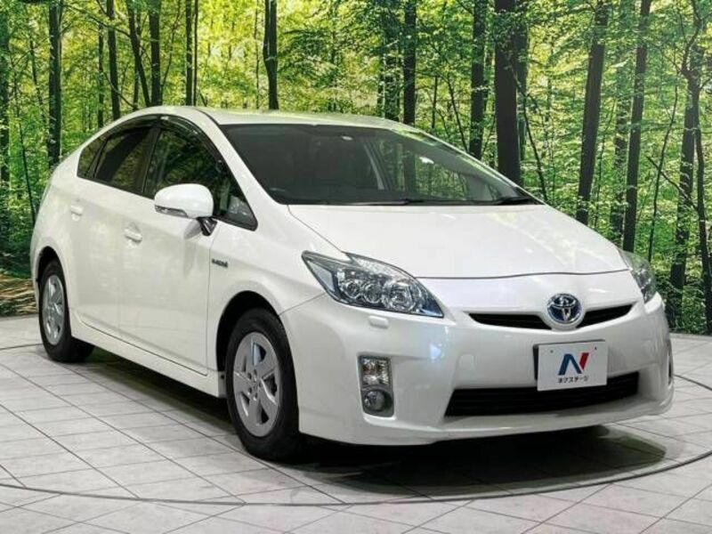 PRIUS-16