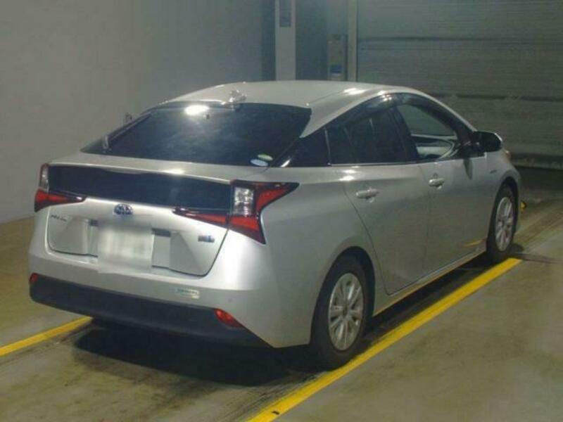 PRIUS-1