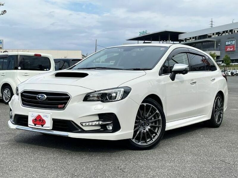 SUBARU　LEVORG