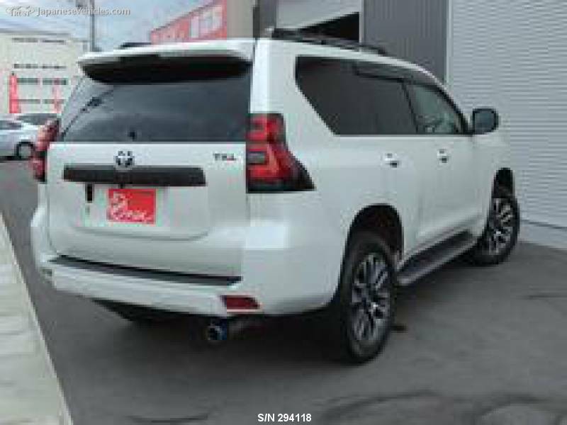 LAND CRUISER PRADO-7