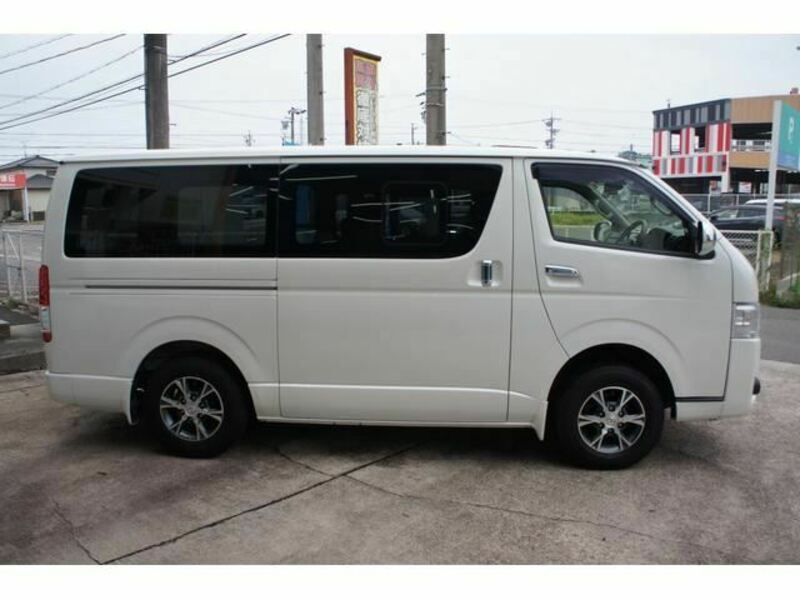 HIACE VAN-25