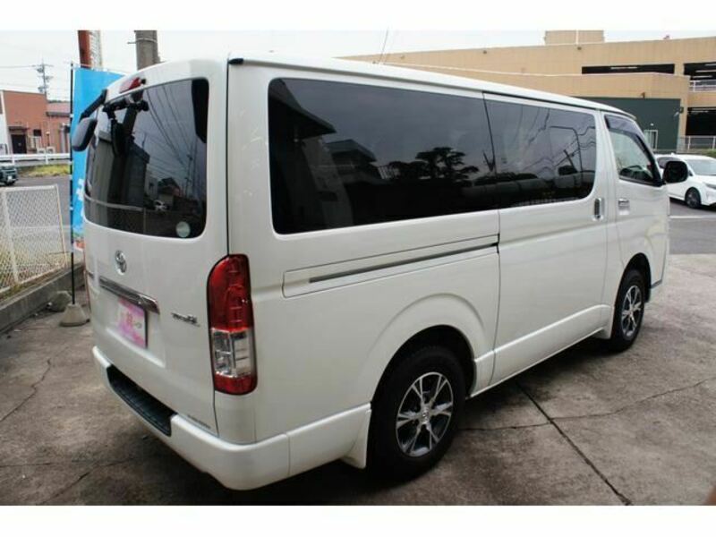 HIACE VAN-32