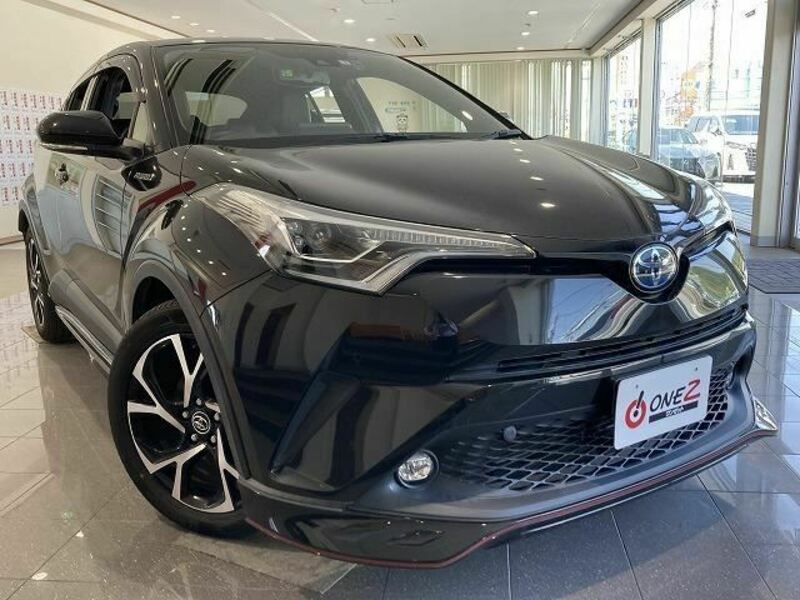 TOYOTA　C-HR