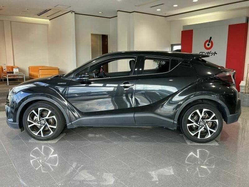 C-HR-15