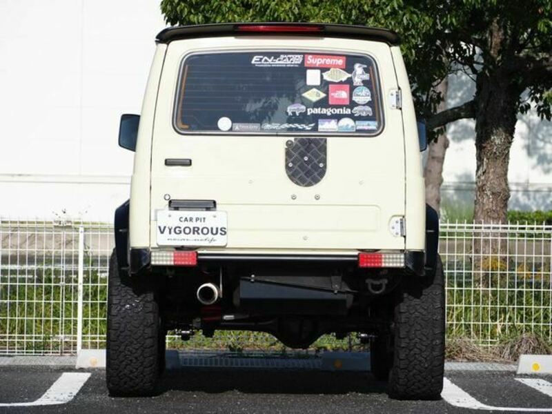 JIMNY-15