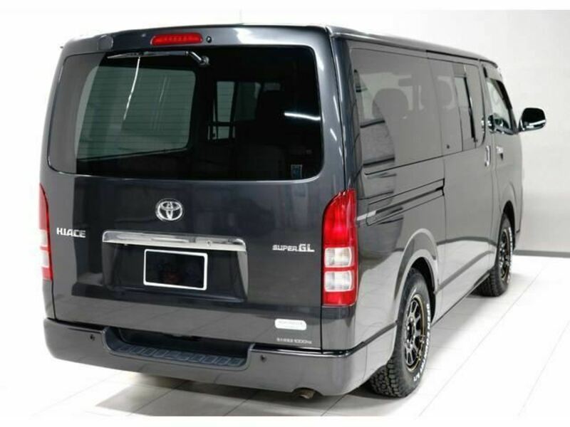 HIACE-4