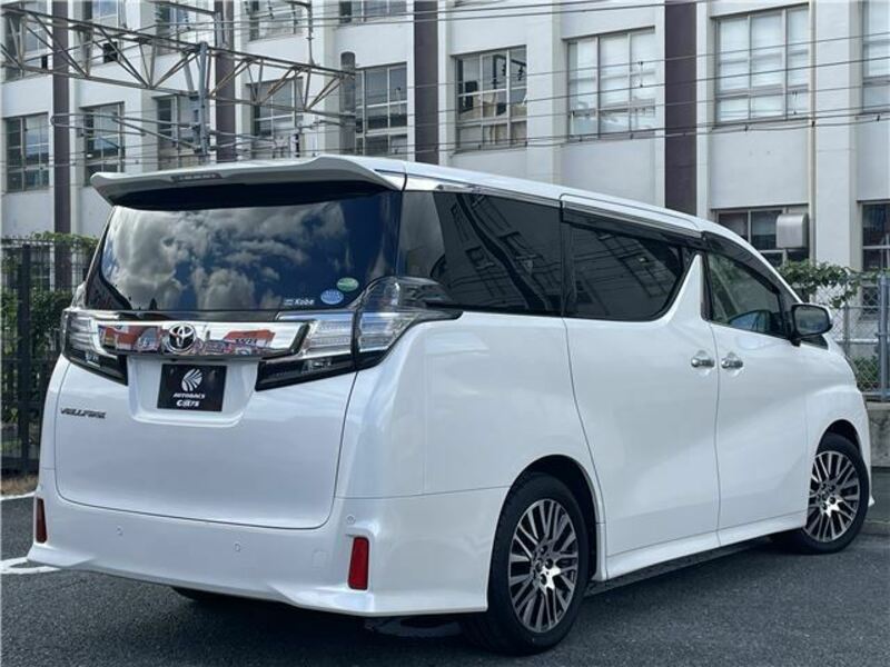 VELLFIRE-3