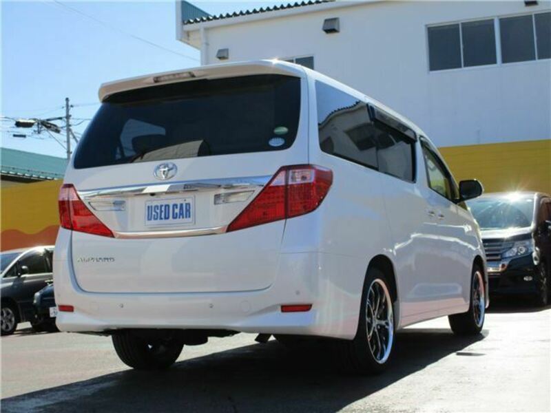 ALPHARD-1