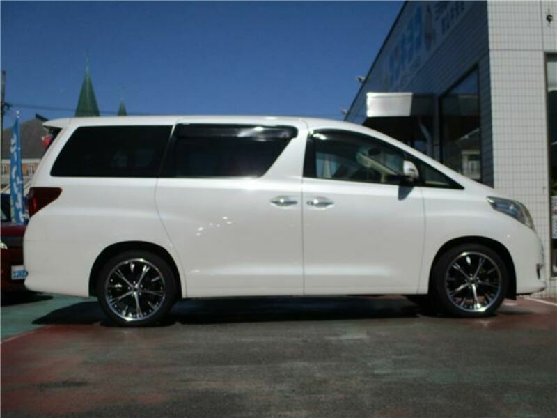 ALPHARD-4