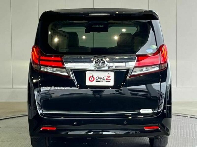 ALPHARD-23